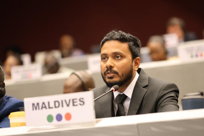 Hassan Azhar, Maldives