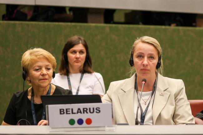 Tamara Kukharchyk and Volha Sazonava, Belarus