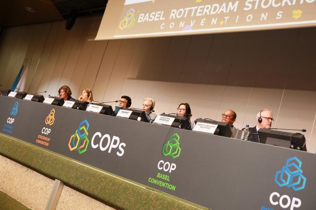 View of the dais during the opening plenary