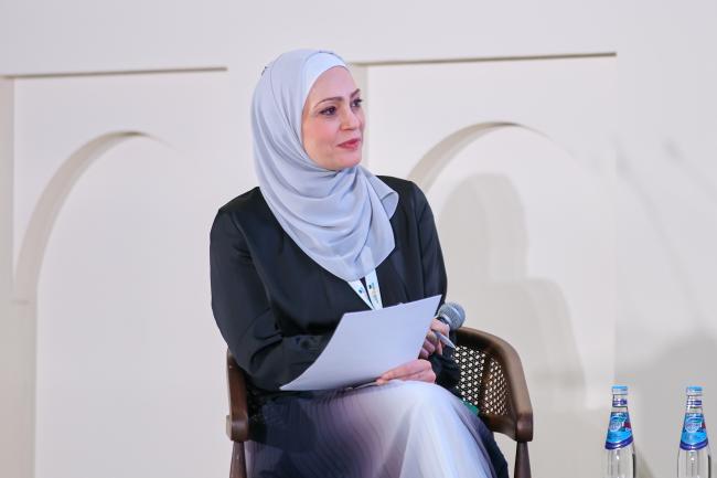 Ruba Hinnawi, Earthna