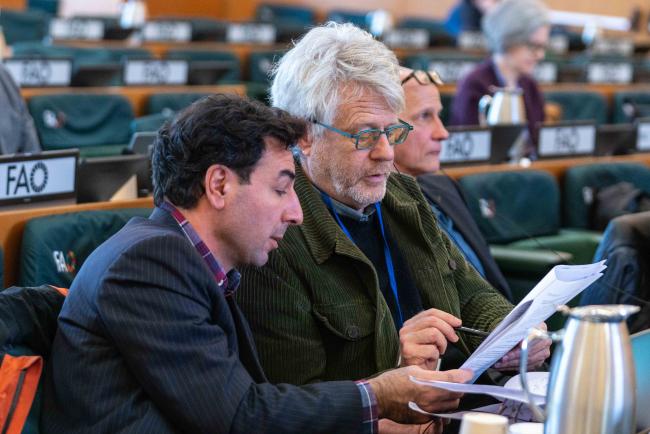 Representatives from CGIAR conferring - ITPGRFA_OEWG13_4april2025-photo