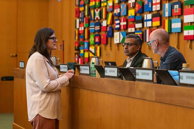 between sessions 1 - ITPGRFA_OEWG13_2april2025-photo