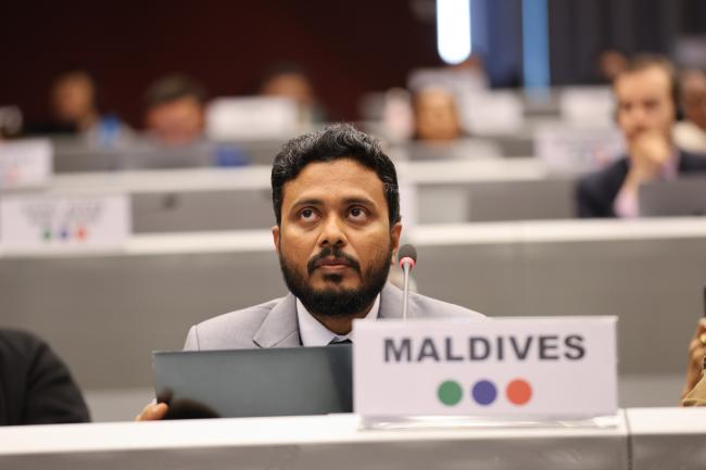 Hassan Azhar, Maldives