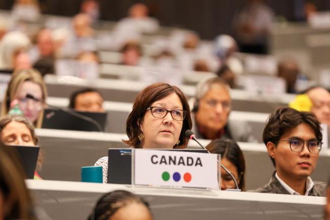 Isabell Mayr, Canada