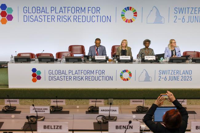 View of the panel during the "Leave no one behind" afternoon session 
