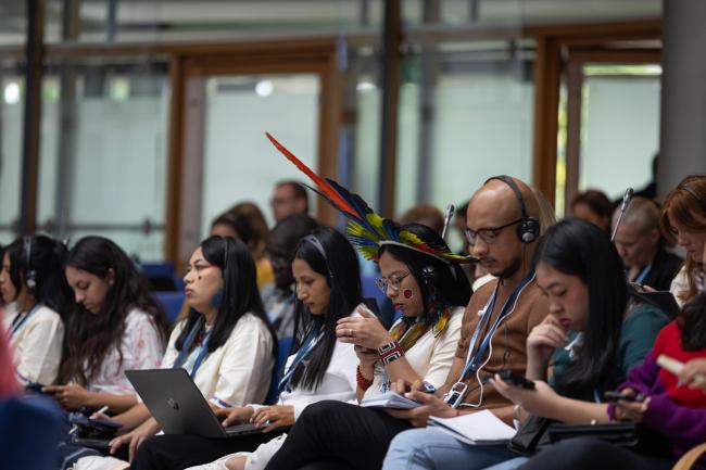 Delegates during the discussions on the global goal for adaptation