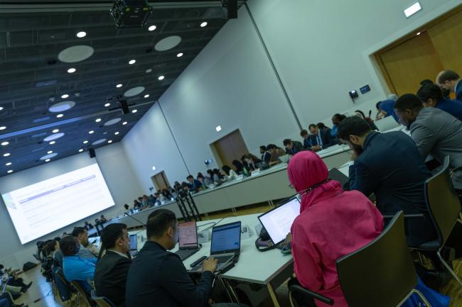Informal consultations on the greenhouse gas data interface