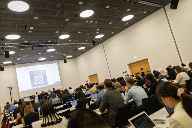Informal consultations on adaptation communications