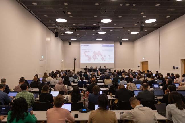 Delegates gather for the research dialogue to discuss needs for climate change research and research-related capacity-building