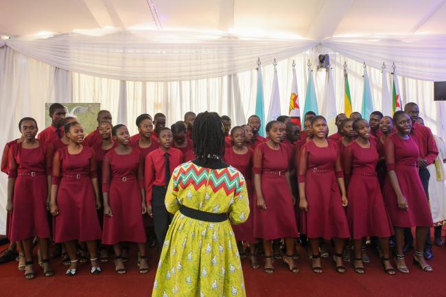 Children choir performs traditional songs of Zimbabwe 