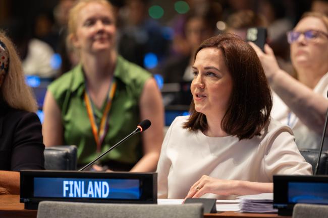 Sanni Grahn-Laasonen, Minister for Social Security, Finland