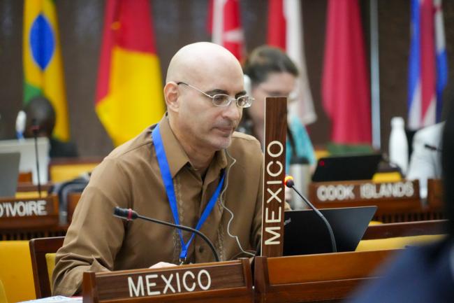 Leopoldo Daniel López Zea, Mexico