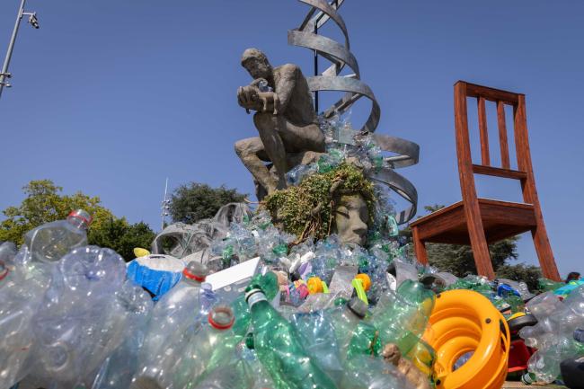 As ministers arrive at the INC5.2 negotiations, plastic surrounds the Thinkers Burden outside the venue to highlight the urgency of addressing the plastic pollution crisis