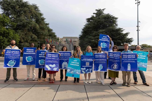 Civil society family photo