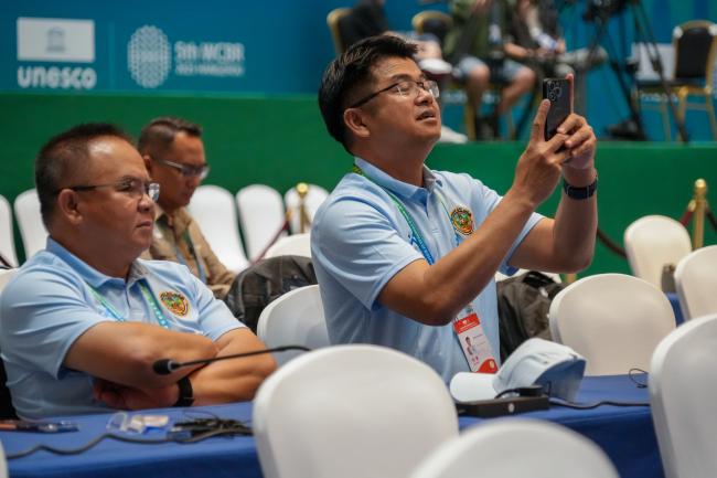 Session 2 – Biodiversity, science and education 