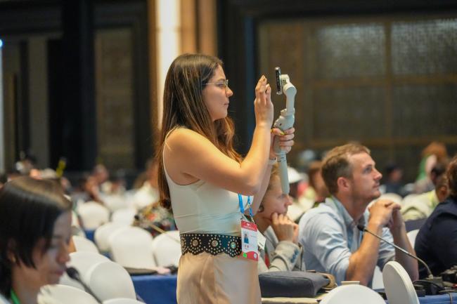 Session 2 – Biodiversity, science and education 