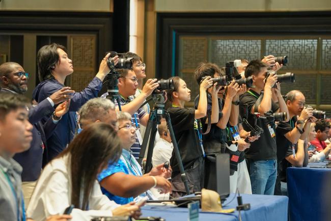 Phographers at the venue