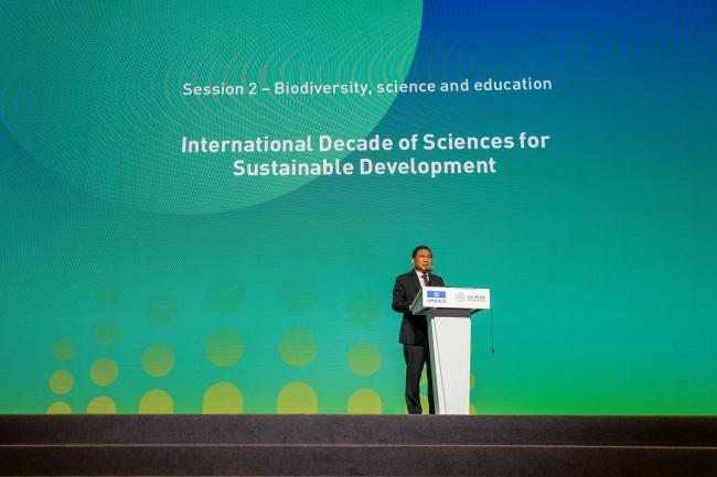 Hu Schaofeng Director of the Division of Science Policy and Capacity Building in the Natural Sciences Sector, UNESCO. 