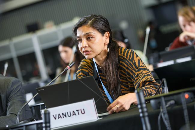 Sindra Sharma, Vanuatu 