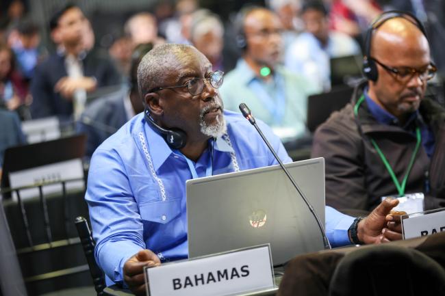 Jeffrey Simmons, The Bahamas 
