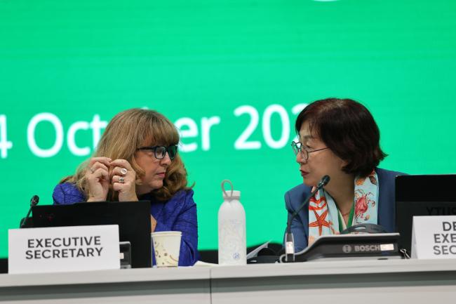 CBD Executive Secretary Astrid Schomaker, with CBD Deputy Executive Secretary Jihyun Lee