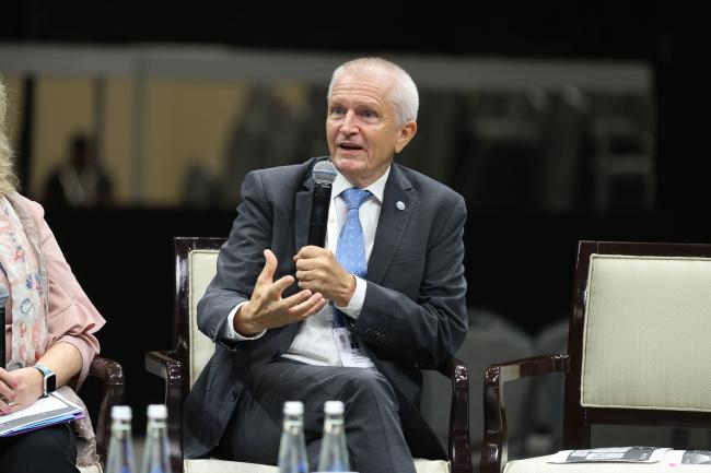 Stewart Maginnis, Deputy Director General, IUCN