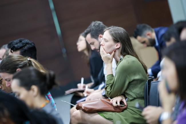 Participants listen to the statements. 