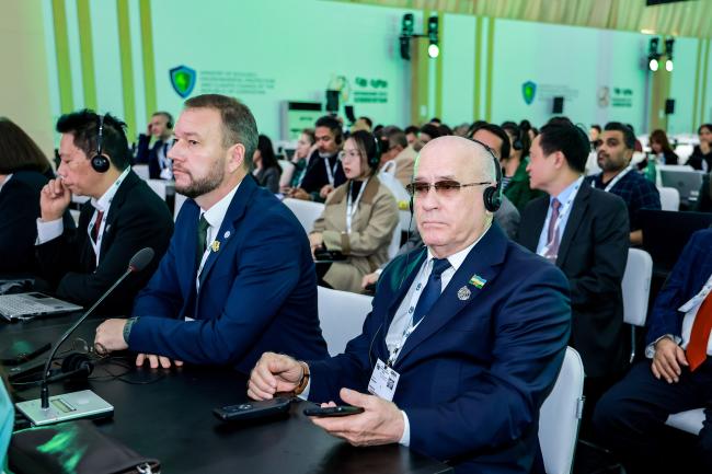 Delegates from Uzbekistan