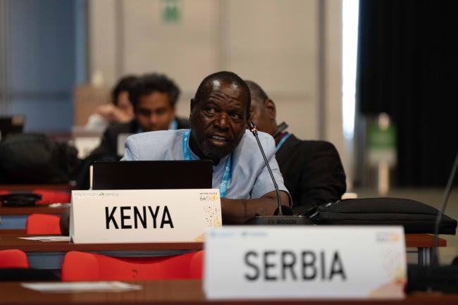 Desterio Nyamongo, Kenya_ITPGRFA_GB11_26th_AndresC-201420