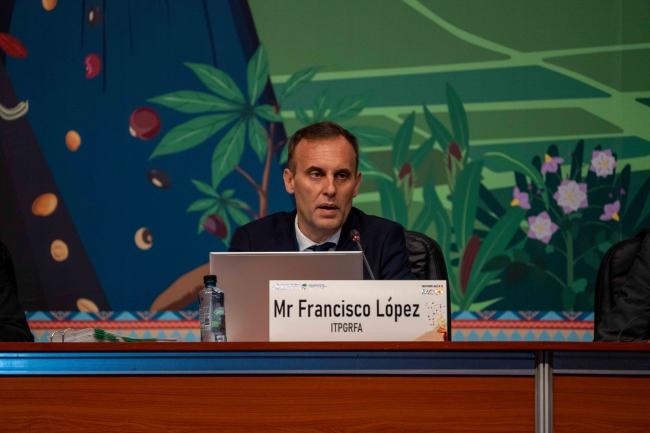 Francisco Lopez_Secrt_ITPGRFA_GB11_26th_AndresC-201089
