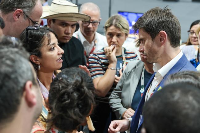Daniela Durán González, Colombia, with Túlio Andrade, COP 30 Presidency