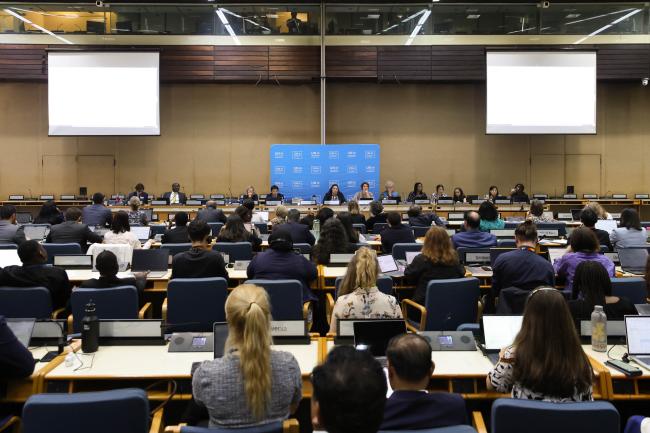 A view of the room during Cluster B 