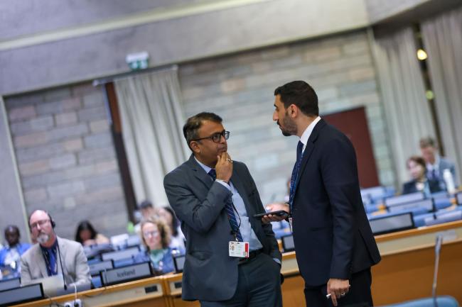 Delegates discuss 
