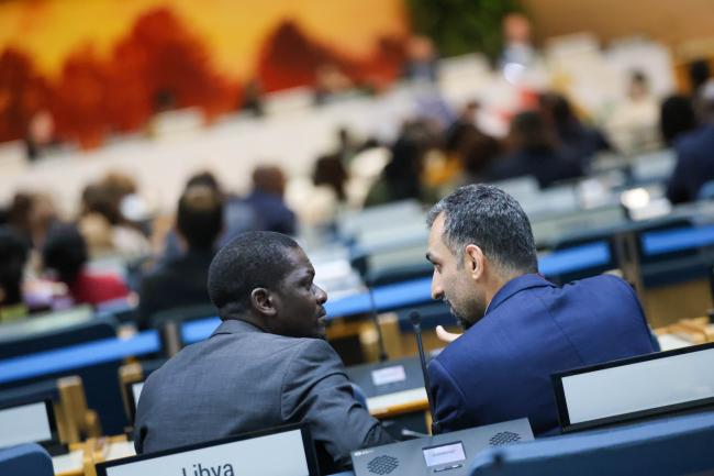 Delegates discuss 