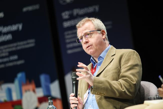 Andry Purvis, Natural History Museum, UK 