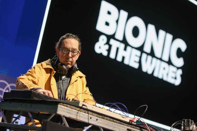 Bionic & The Wires 