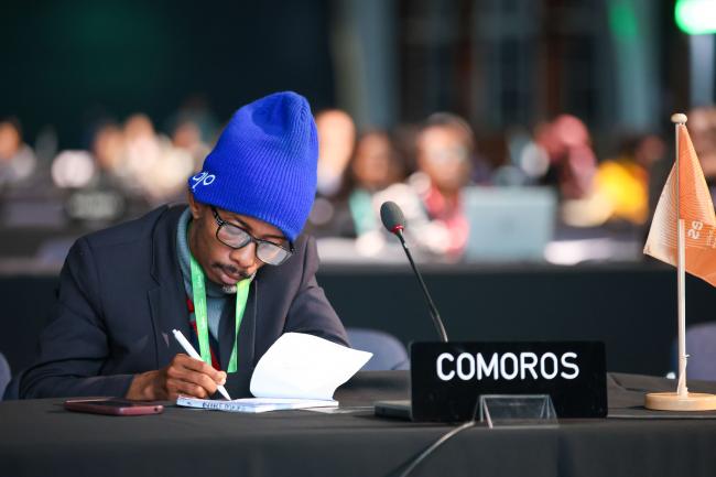 Issa Elarif, Comoros 