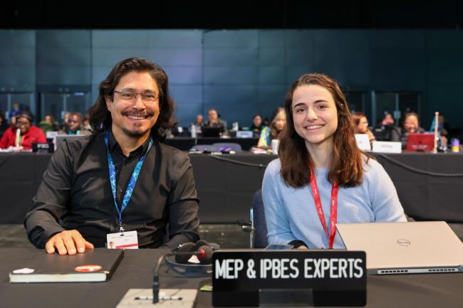 Luis Inostroza, Co-Chair, Methodological Assessment of integrated biodiversity-inclusive spatial planning and ecological connectivity, and Gabriella Bishop, IPBES Secretariat
