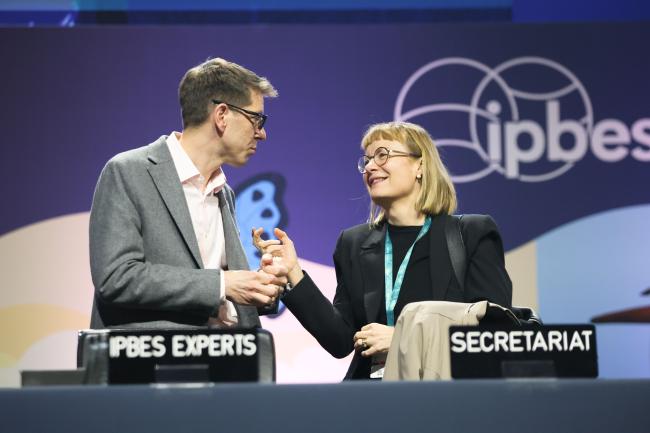 Matt Jones, Co-Chair of the Business and Biodiversity assessment report, and  Eeva Primmer, Co-Chair of Working Group 1 
