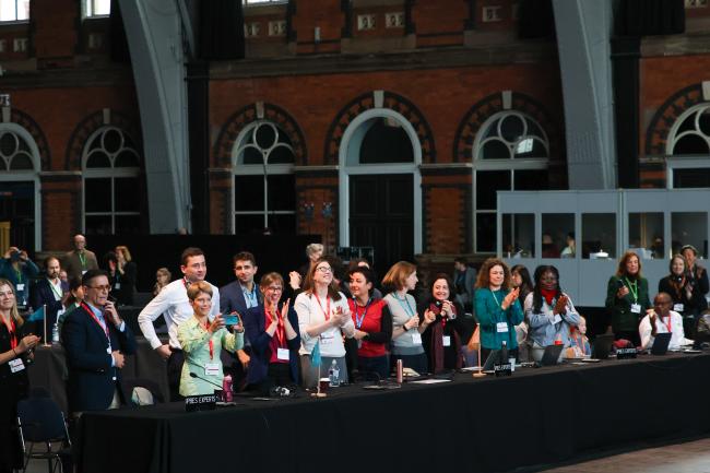 IPBES Experts being congratulated and thanked for their work. 