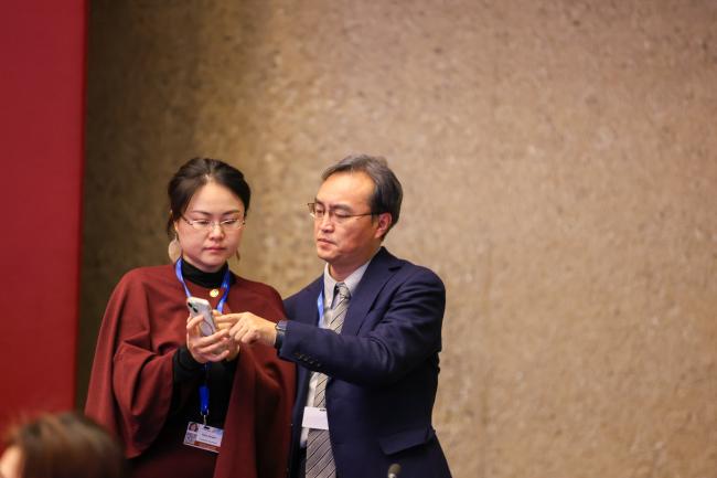 Melissa Wang, Greenpeace International, and Jianguo Liu, China