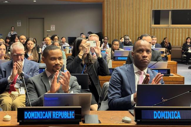 Delegates applaud the ratification of the BBNJ treaty by the Dominican Republic