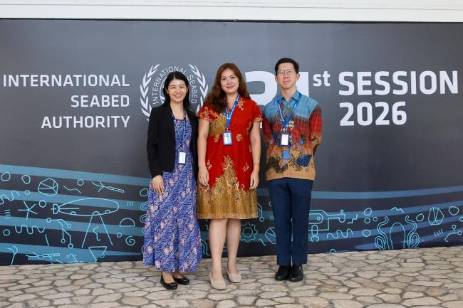 Delegates from Singapore 