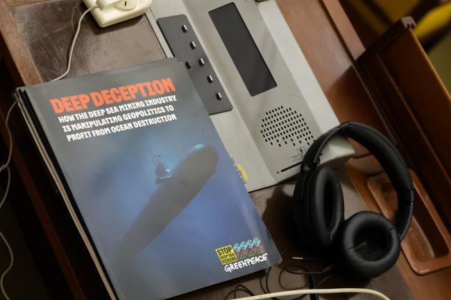 Greenpeace's desk 