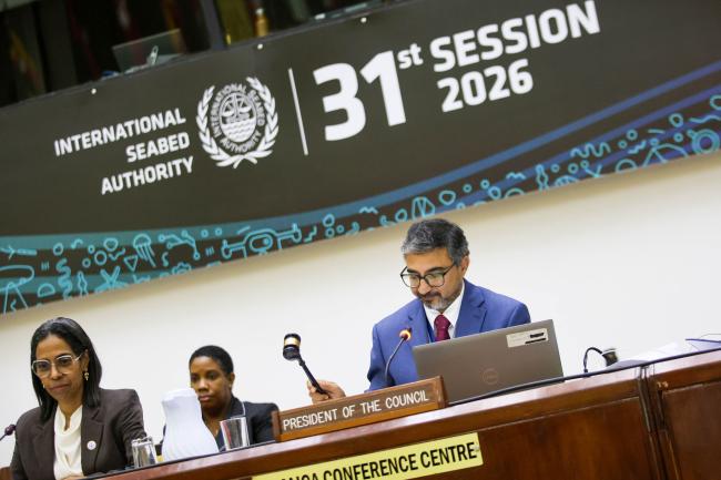 ISA-31 Council President Mayank Joshi, India, gavels following the closing of the 1st Part of the 31st session.
