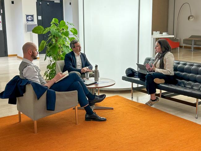 Informal conversations took place throughout the day