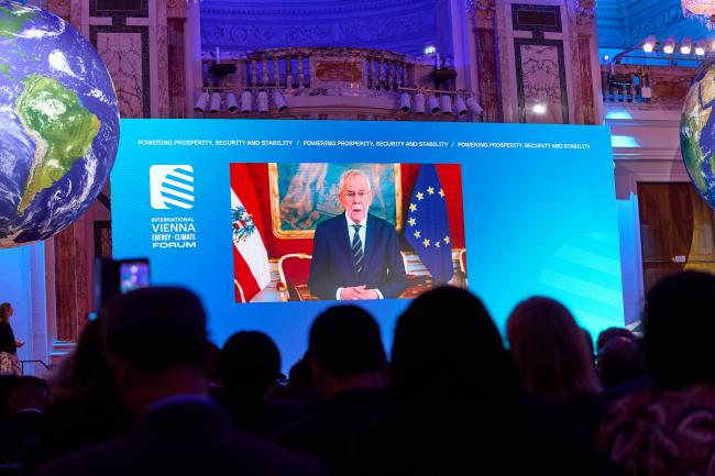 Alexander Van der Bellen, Federal President of Austria, addresses the Forum via video message_ViennaEnergyForum_9April26