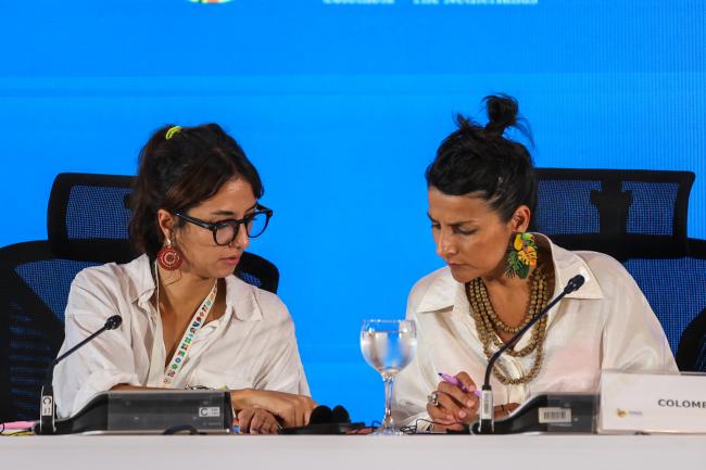 Daniela Durán González, Colombia, and Irene Vélez Torres, Director, National Environmental Agency, Colombia