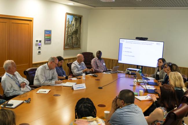 A view of the room during the breakout session on food systems approaches across the Rio Conventions 