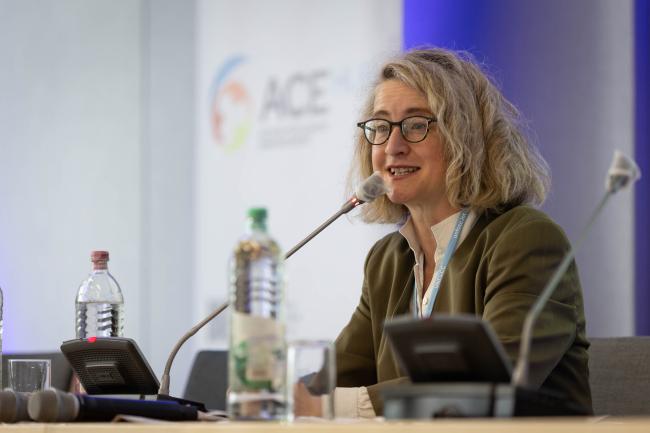 Moderator Lucy Shea, Futerra